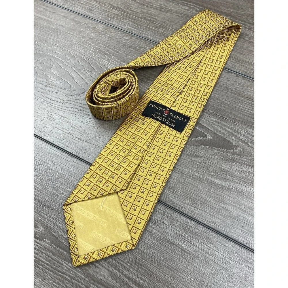 Robert Talbott Men's Best Of Class Square‎ Pattern Necktie Gold 57